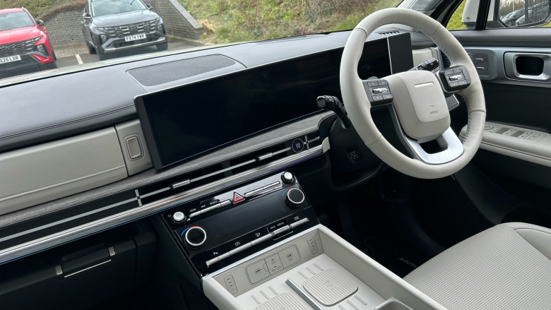 Hyundai SANTA FE 1.6 TGDi 239 Hybrid Ultimate 5dr 4WD Auto Hybrid Estate